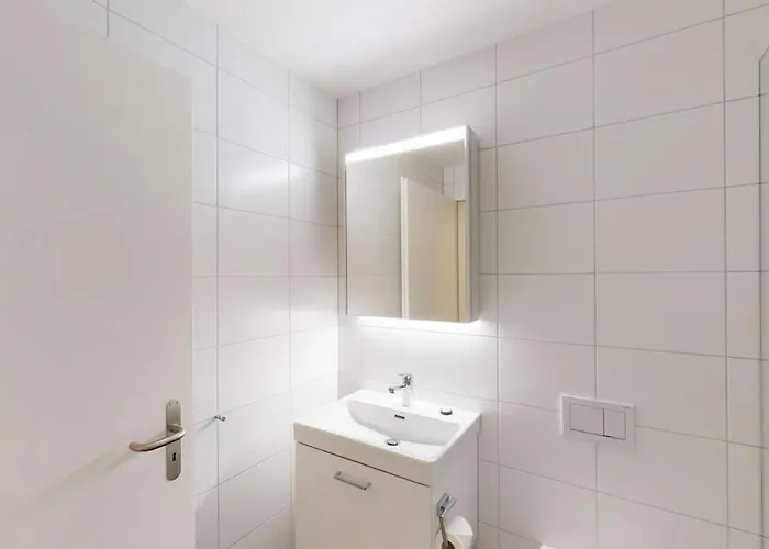 Fantastic, Very - Sun 1 *