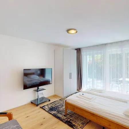 Fantastic, Very - Sun 1