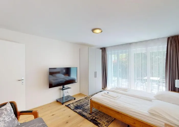 Fantastic, Very - Sun 1